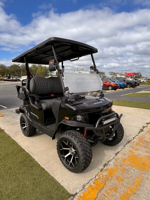 2025 DenagoEV Nomad XL – 6 Passenger Lithium Golf Cart (Jet Black)