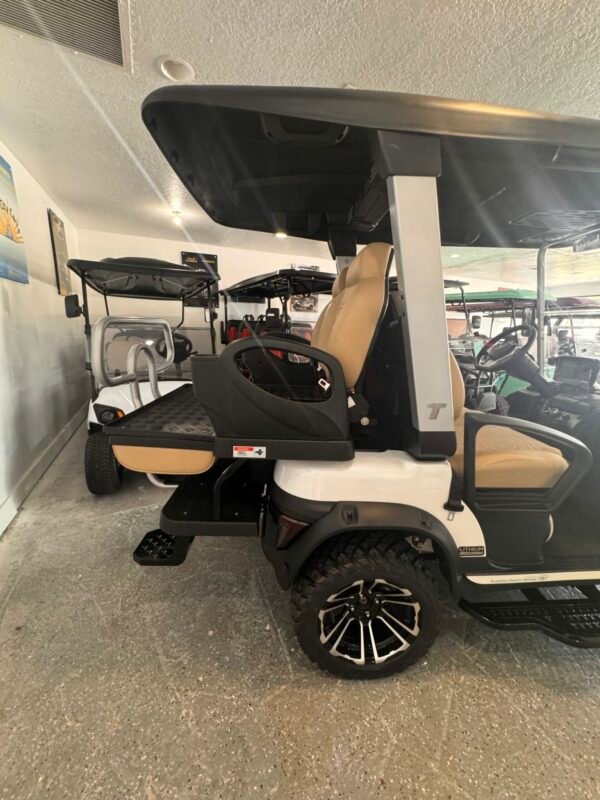2025 Evolution Tara Explorer 2+2 – 4 Passenger Lithium Golf Cart (Gray) 6 2025 Evolution Tara Explorer 2+2 – 4 Passenger Lithium Golf Cart (Gray)