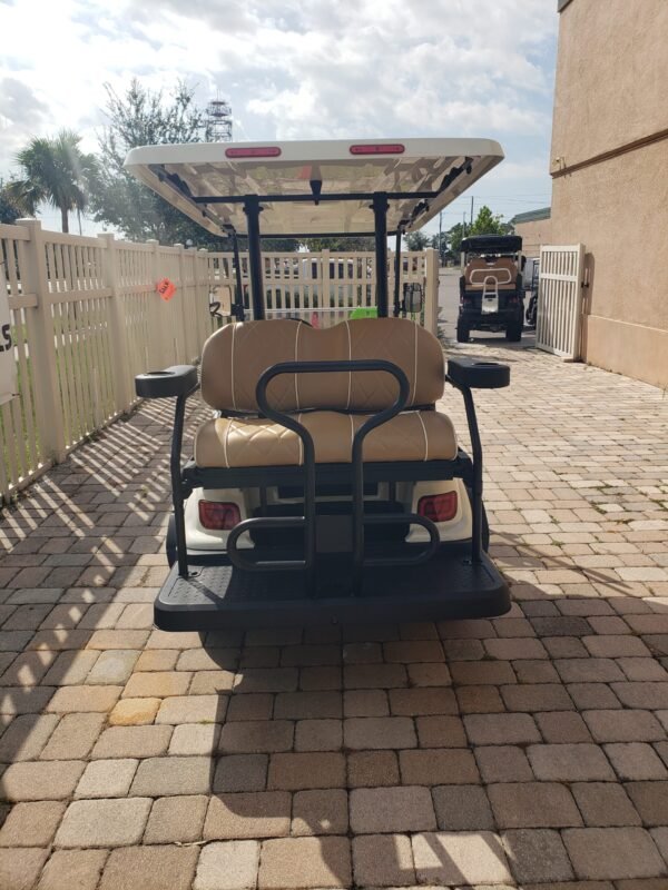 2026 Alset Commander 2+2 – 4 Passenger Lithium Golf Cart (Oster White)