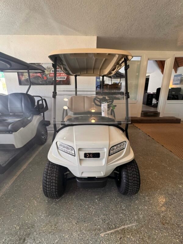 2026 Club Car Onward – 2 Passenger Electric Golf Cart (Metallic Glacier White)