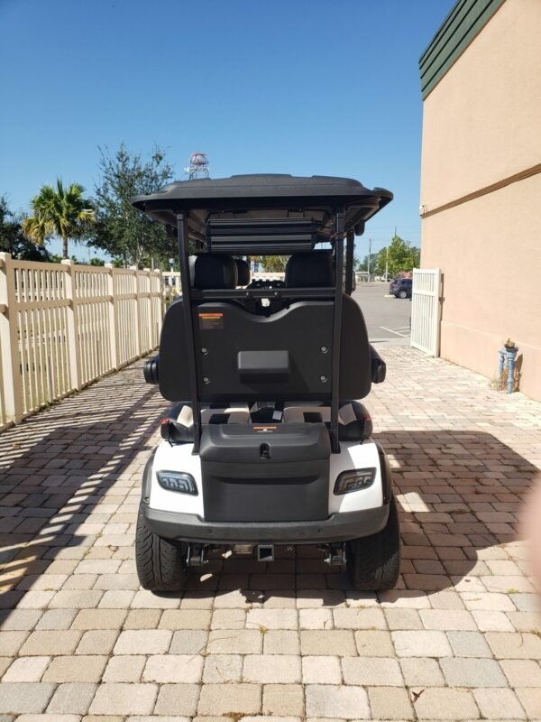 2026 Solana XA 4 Forward – 4 Passenger Lithium Golf Cart (Oster White)